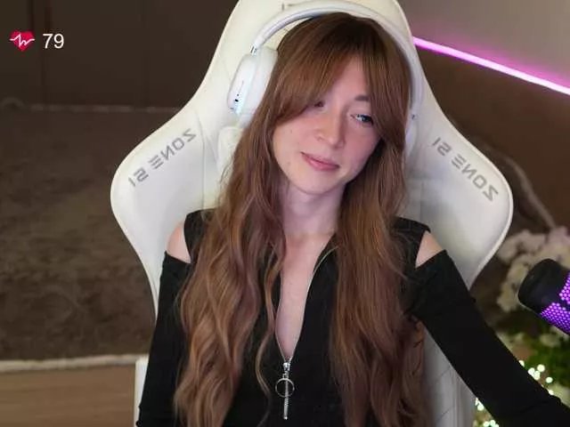 lollipop-o on BongaCams 