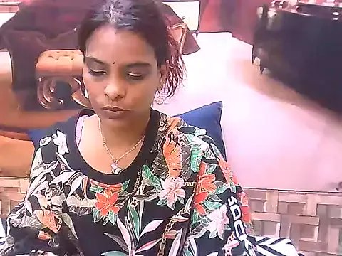 IndianSexyAss on StripChat 